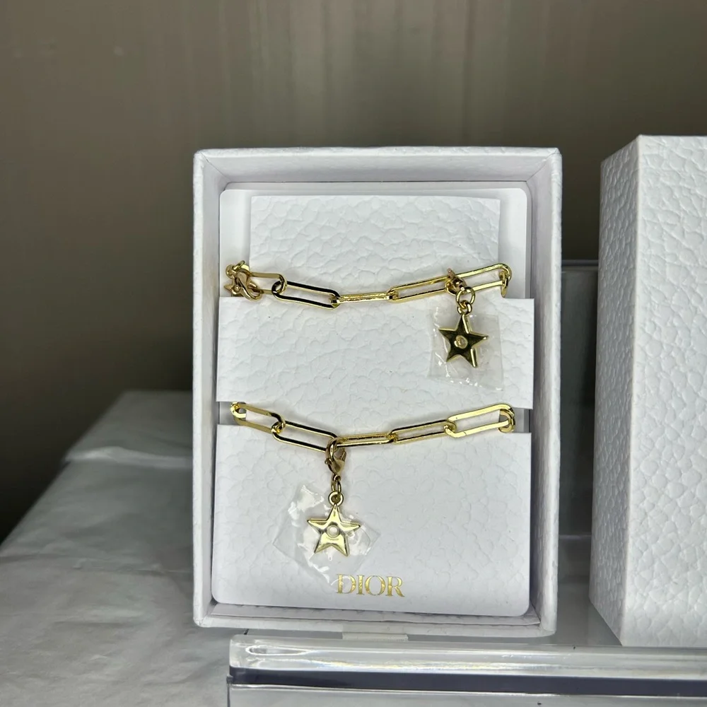 Dior Gold Star Charm Bracelet - Picture 4 of 5